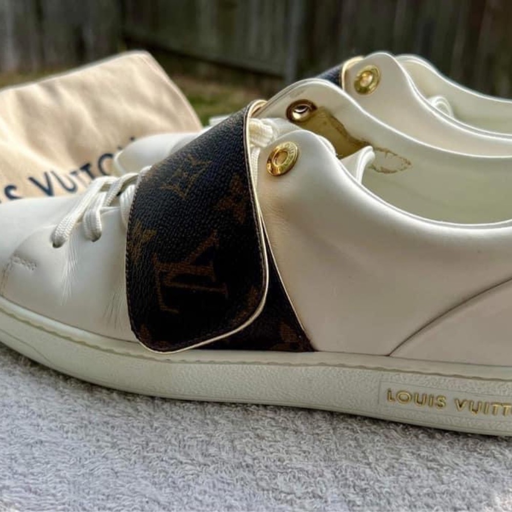 Louis Vuitton shoes - Picture 4 of 8